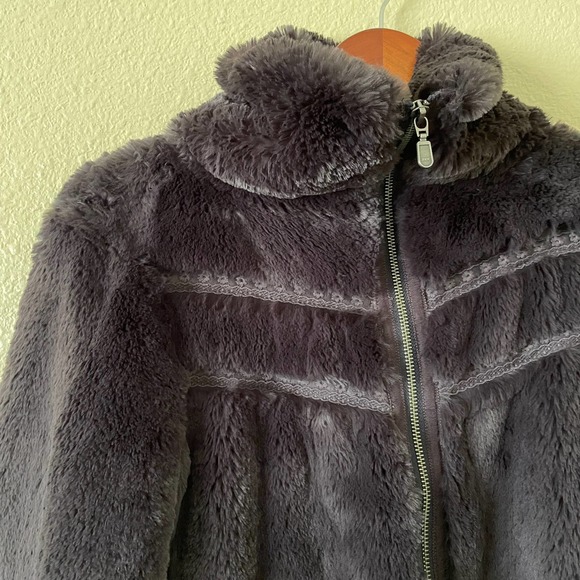 Anthropologie Chevron Faux fur coat - Picture 3 of 7